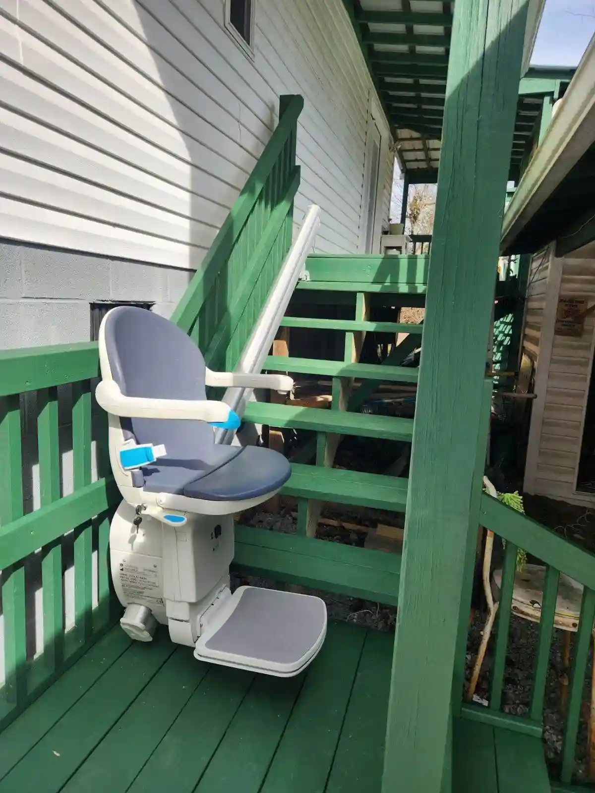 outdoor stair lift